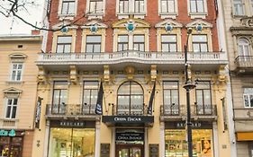 Opera Passage Hotel & Apartments