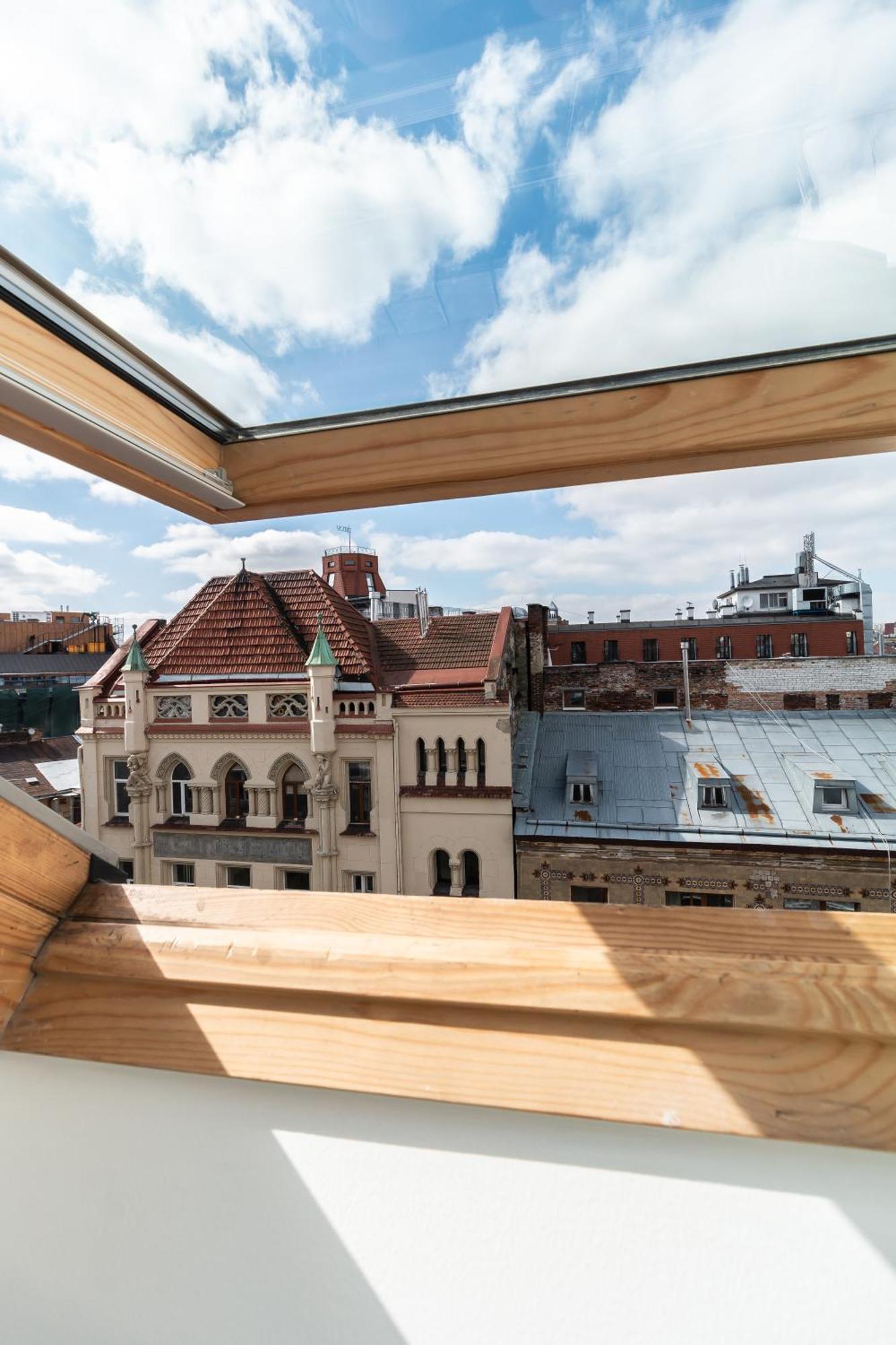 Opera Passage Hotel & Apartments Lviv Exterior photo